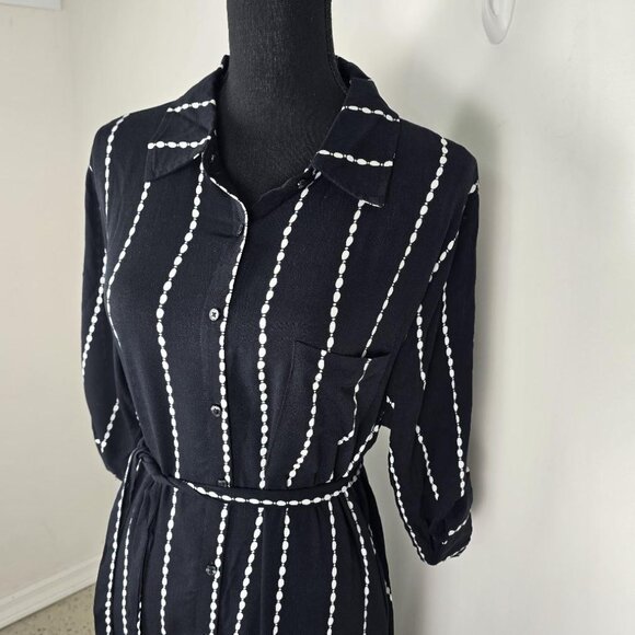 La Blanca Cover-Up Dress M Black White Striped Belted Resort Beach Midi NWOT - Picture 12 of 12